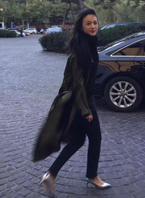 路人镜头下的女明星