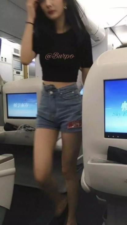 路人镜头下的女明星