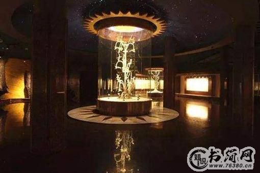 烛九阴是什么?烛九阴的图片揭秘