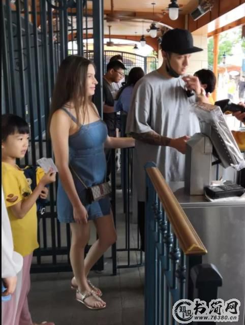 蒋劲夫承认恋情:蒋劲夫女友正面照曝光