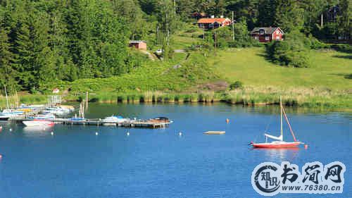 分手后发朋友圈很心酸的说说：如果当初忍住做朋友就好了