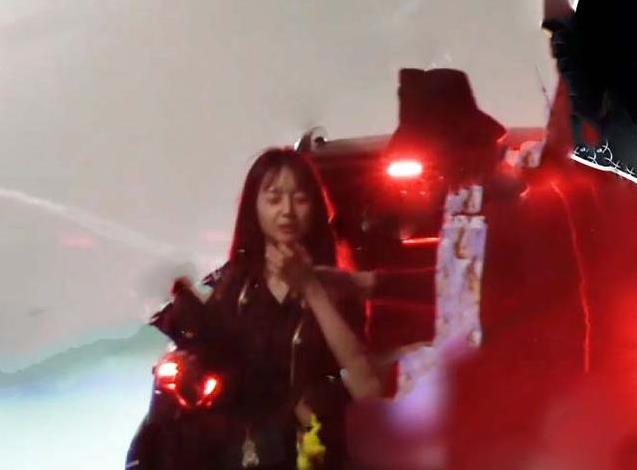 吴亦凡女友疑曝光