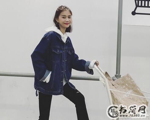 分手后心痛至极的经典签名句子