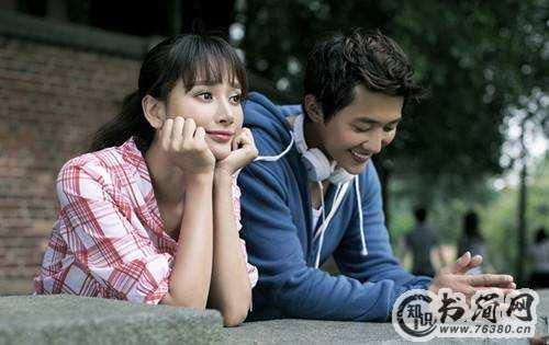 男人暗恋女人的10大信号反应及表现