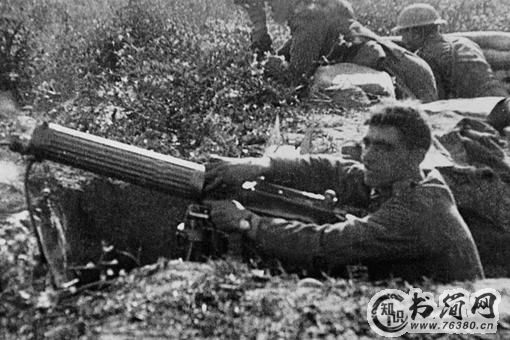 一战索姆河战役中英军损失有多严重?为何会这样?