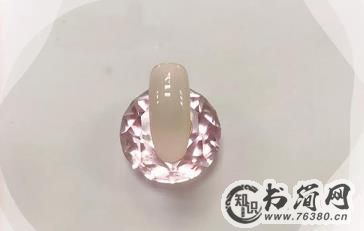 小猪美甲教程图解 要做个精致的猪猪女孩