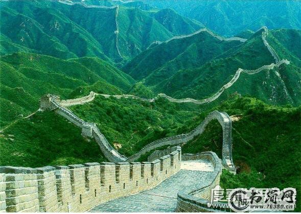 世界上最大的城墙，明长城(光是人工墙就长达6259.6公里)