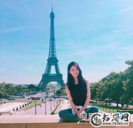 最美韩国空姐郑素拉，改行做网络主播(收入是原来的10倍)