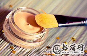 怎样挑选遮瑕膏？