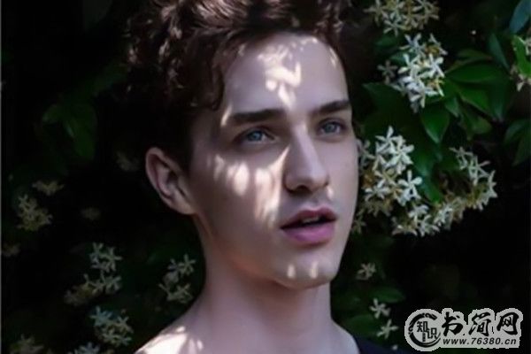 处女男喜欢一个人的表现 处女男喜欢什么类型的女生