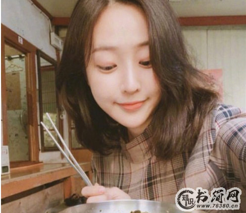 最好打理的齐肩微卷发发型推荐，这几款很受欢迎!