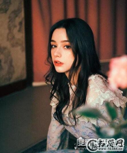 俄罗斯最美女模特,dasha taran年仅20岁(好看到犯规)