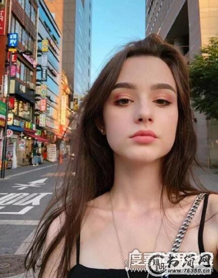 俄罗斯最美女模特,dasha taran年仅20岁(好看到犯规)