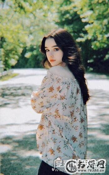 俄罗斯最美女模特,dasha taran年仅20岁(好看到犯规)