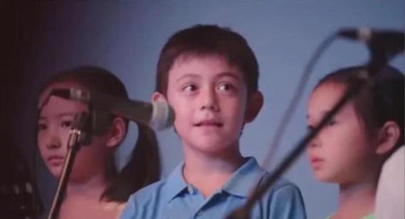 刘诺一现在的照片：刘诺一长大后的样子会很丑吗