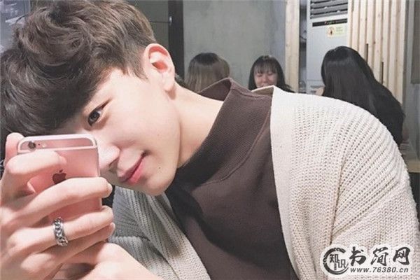 射手座越冷漠越喜欢你 射手座喜欢你的小动作