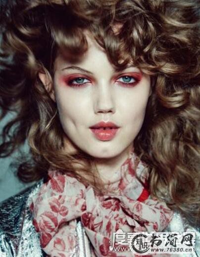 世界上最年轻的模特盘点，世界第一美少女Kristina4岁开始拍广告