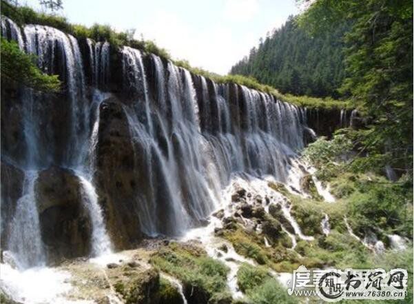 中国最宽的瀑布,九寨沟诺日朗瀑布(震后两年再开放比震前更壮观)