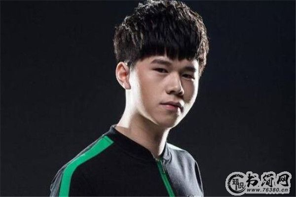 2019虎牙主播收入排名，董小飒是最能赚钱的主播之一