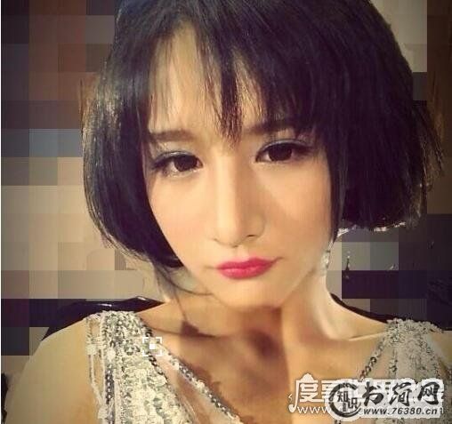 中国最美伪娘，伪娘小灿五官精致又仙又美(比女生还好看)