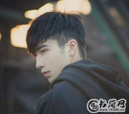 处女座的男生性格特点：处女男的20个性感特点