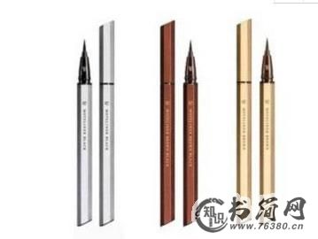 新手画眼线技巧，选眼线液好还是眼线笔好