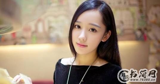 偷偷告诉你追女孩子的技巧：和女生这样聊天获得好感