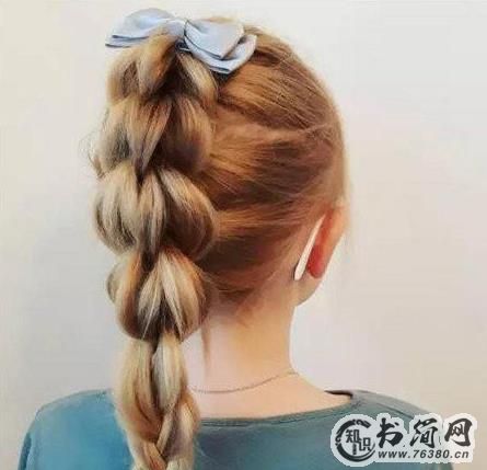 女孩剪什么发型好看,今年流行的小女孩发型图片 女孩剪什么发型好看,今年流行的小女孩发型图片