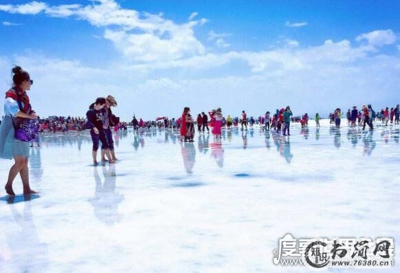 中国盐湖最多的地方,青海有大大小小100多个盐湖