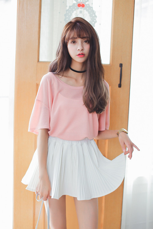 粉色上衣配什么颜色裙子 快去试试五大色系