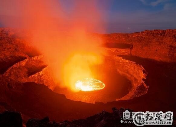 世界十大超级火山排名,最具爆发力的黄石公园超级火山位居榜首