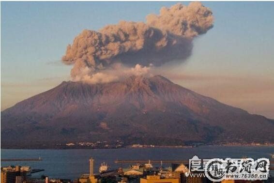 世界十大超级火山排名,最具爆发力的黄石公园超级火山位居榜首