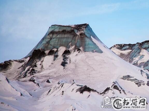世界十大超级火山排名,最具爆发力的黄石公园超级火山位居榜首
