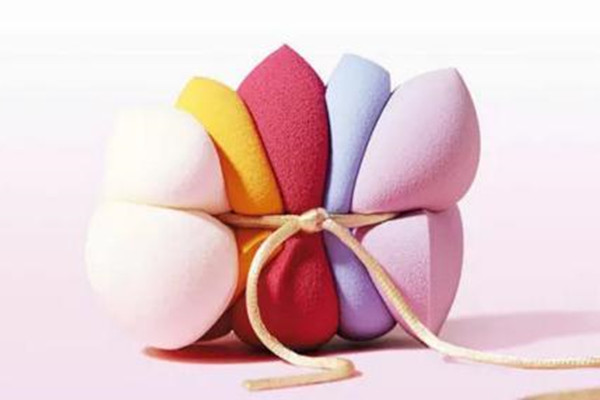 美妆蛋应该怎么用 美妆蛋应该怎么清洗存放