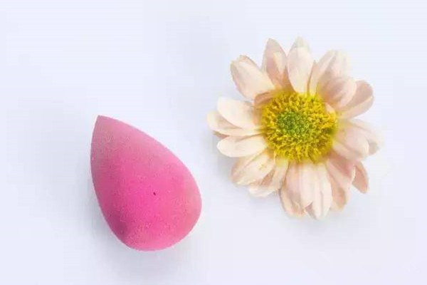 美妆蛋应该怎么用 美妆蛋应该怎么清洗存放