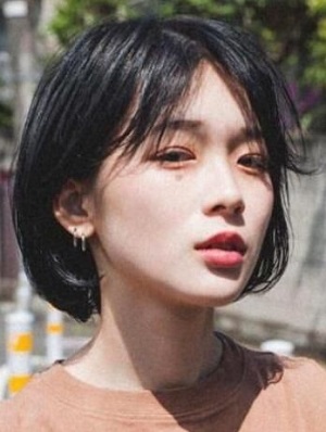 圆脸女生适合什么发型