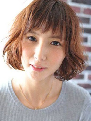 圆脸适合什么短发发型