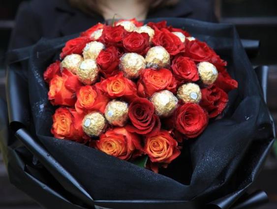 女人喜欢什么礼物：送女孩礼物前十件排名