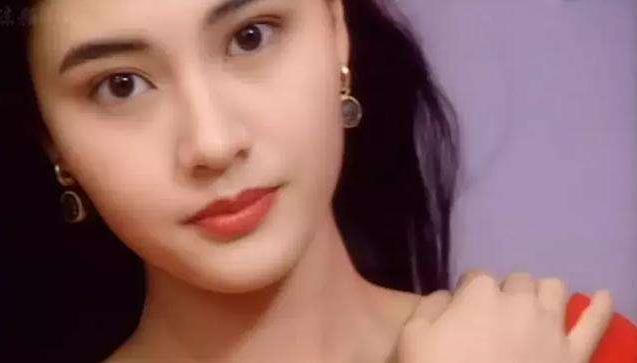 李嘉欣年轻颜值巅峰照