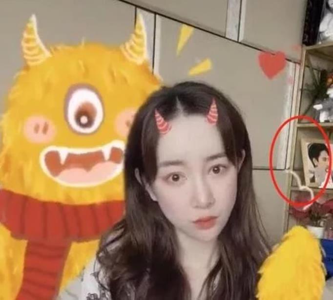 张檬金恩圣公布恋情