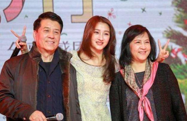 关少曾老婆个人资料