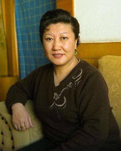 高秀敏什么时候走的