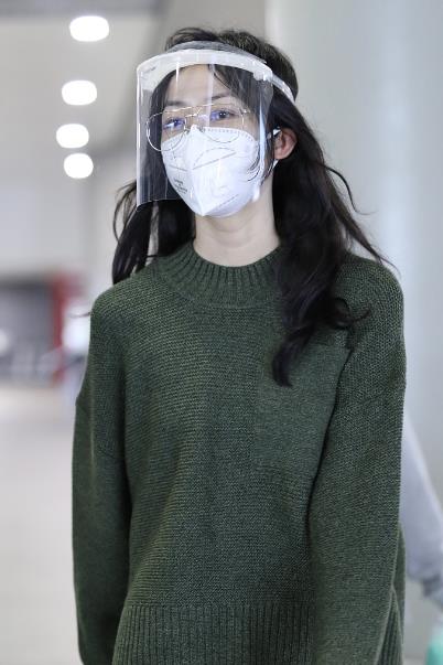 韩雪全副武装防护