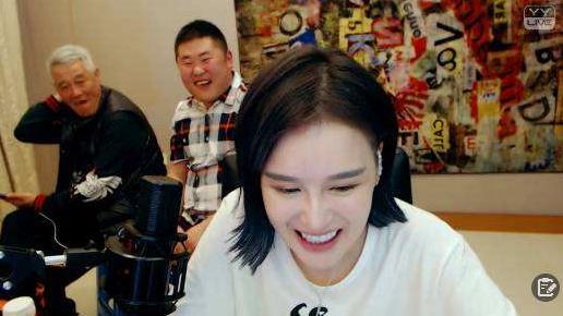 赵一涵在哪个平台直播