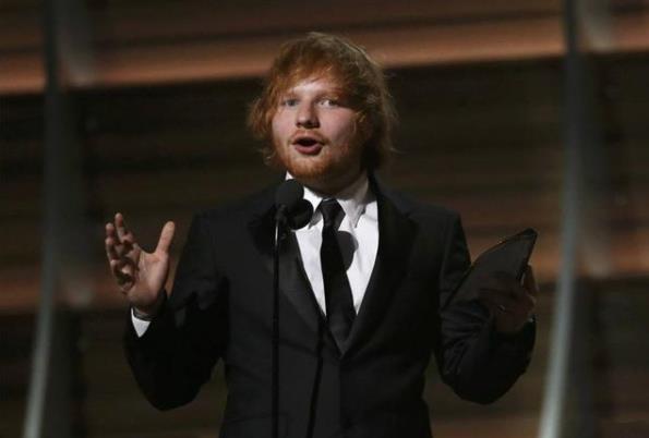 黄老板是哪位歌手？黄老板名字怎么来的