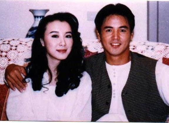 林瑞阳年轻时候的图片：林瑞阳头发怎么变白的