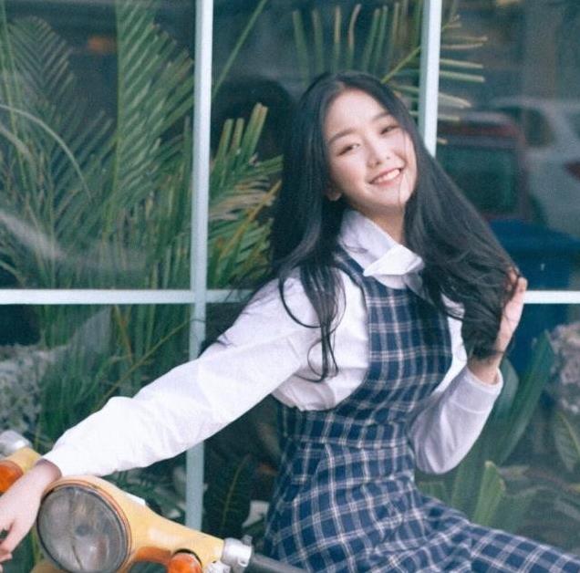 张馨月个人介绍