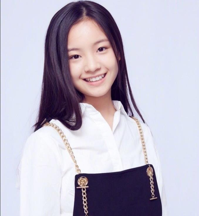 李庚希演的电视剧有哪些：李庚希多大了在哪上的大学