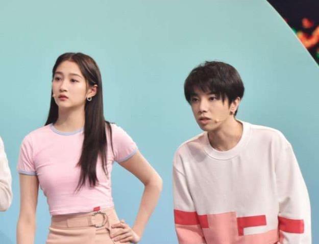 关晓彤非华晨宇不嫁