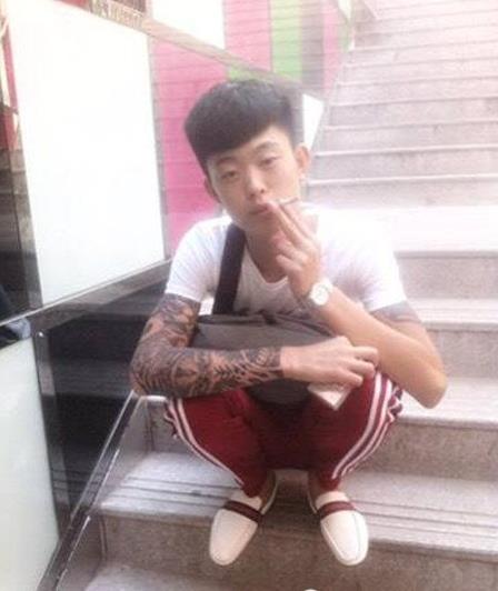 巴扎黑什么意思：网红巴扎黑个人资料